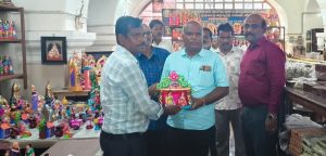 தஞ்சாவூர் அரண்மனை வளாகத்தில் நவராத்திரி சிறப்பு “கொலு விற்பனை” கண்காட்சி.
