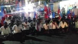 அமைச்சர் வன்னியரசை அவமதித்ததாக குற்றம் சாட்டி சீர்காழியில் விடுதலை சிறுத்தைகள் கட்சியினர் சாலை மறியல்