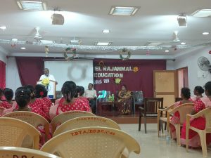 இலஞ்சி பிஎட் கல்லூரியில் கற்ப்பித்தல் திறன் மேம்பாட்டு கருத்தரங்கம்