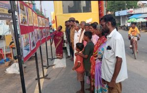 களம்பூர் பேரூராட்சியில் அரசின் திட்டங்கள் குறித்து விழிப்புணர்வு புகைப்பட கண்காட்சி