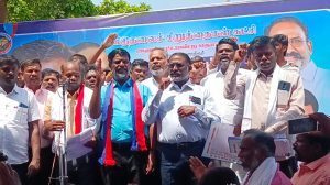 அரூர் அரசு மருத்துவமனையில் சீர்கேடு: விசிக கண்டன போராட்டம்