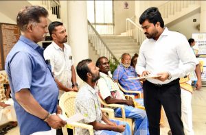 தேனி மாவட்ட ஆட்சியர் அலுவலகத்தில் மக்கள் குறைதீர்க்கும் நாள் கூட்டம்