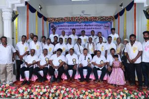 நாகையில் புகைப்பட கலைஞர்கள் நலச்சங்கம் சார்பில் மாவட்ட பொதுக்குழு கூட்டம் மற்றும் ஐடி கார்டு வழங்கும் விழா நடைபெற்றது .