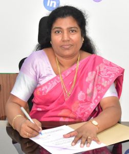 கரூர் மாவட்டத்திற்க்கு செய்தி மக்கள் தொடர்பு அலுவலராக எஸ்.செல்வலெட் சுஷ்மா பொறுப்பேற்றுக்கொண்டார்