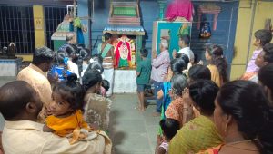 ஸ்ரீ ஏழை மாரியம்மன் ஆலயத்தில் ஐந்தாம் நாள் நவராத்திரி பூஜை கோலாகலம்!