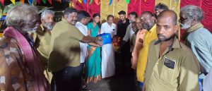 புதுப்பட்டினம்  ஆட்டோ ஓட்டுநர்கள் சங்கம் சார்பில் ஆயுத பூஜை விழா