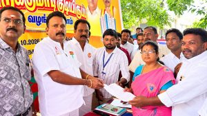 அரசு மானிய விலையில் அடுக்குமாடி குடியிருப்புகள்-பயனாளிகள் தேர்வு முகாம்-தொடங்கி வைத்த கம்பம் எம் எல் ஏ