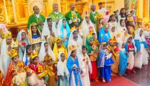 மதுரையில் கிறிஸ்தவ ஆலயங்களில் ஜெபமாலை பிரார்த்தனை